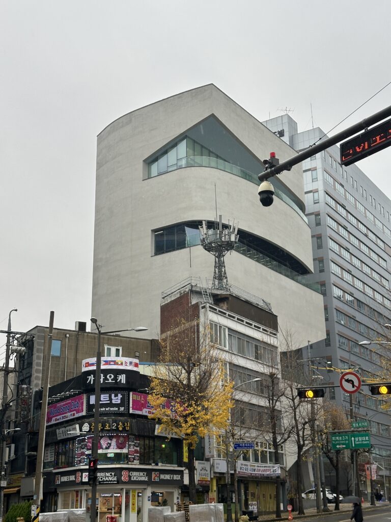 Seoul Film Center (서울영화센터) in Chungmuro holds archives
