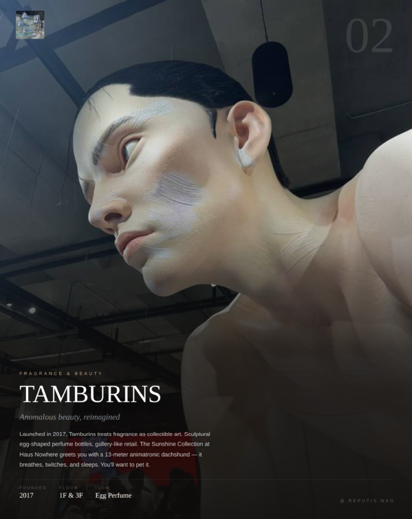 Giant hyperrealistic face sculpture